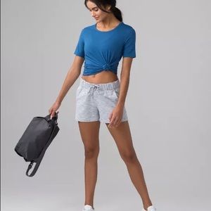 On the fly 2.5” lululemon shorts